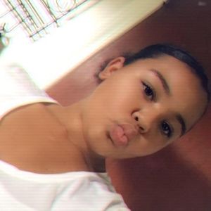 Meet your Posher, Marianna